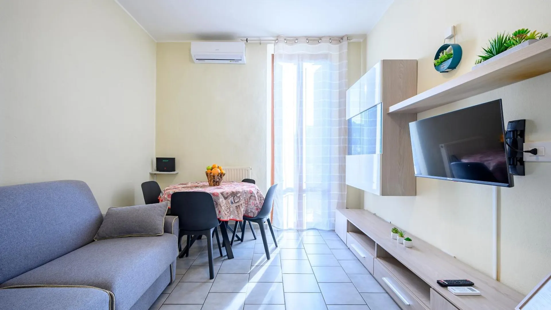 La Casa Del Sole Apartment Piacenza Italy